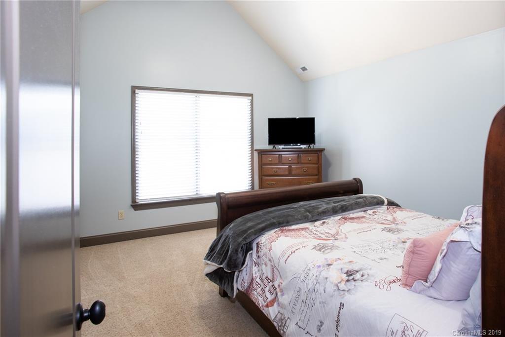 37 Noble Road Fairview, NC 28730 - Photo 26 of 26 Gallery Image 26