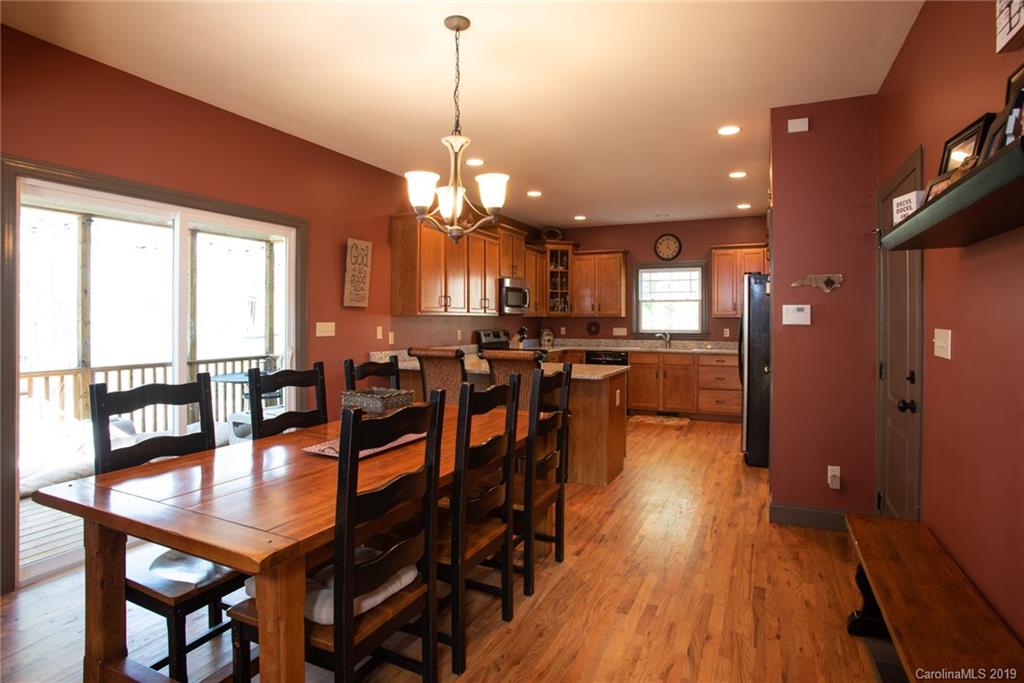 37 Noble Road Fairview, NC 28730 - Photo 10 of 26 Gallery Image 10