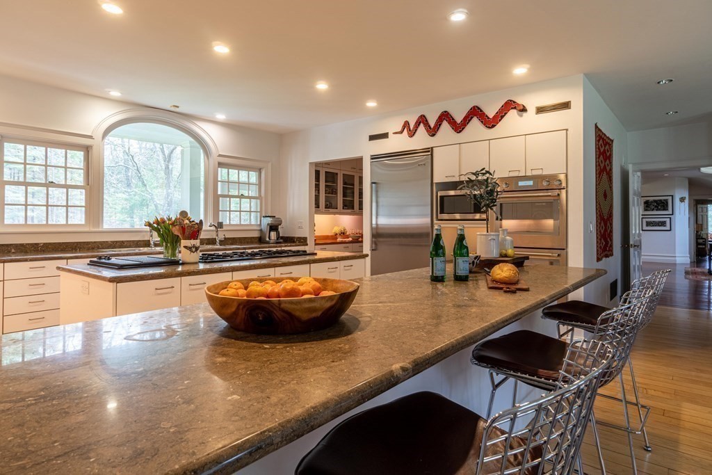 80 Ridgewood Road Attleboro, MA 02703 - Photo 14 of 35