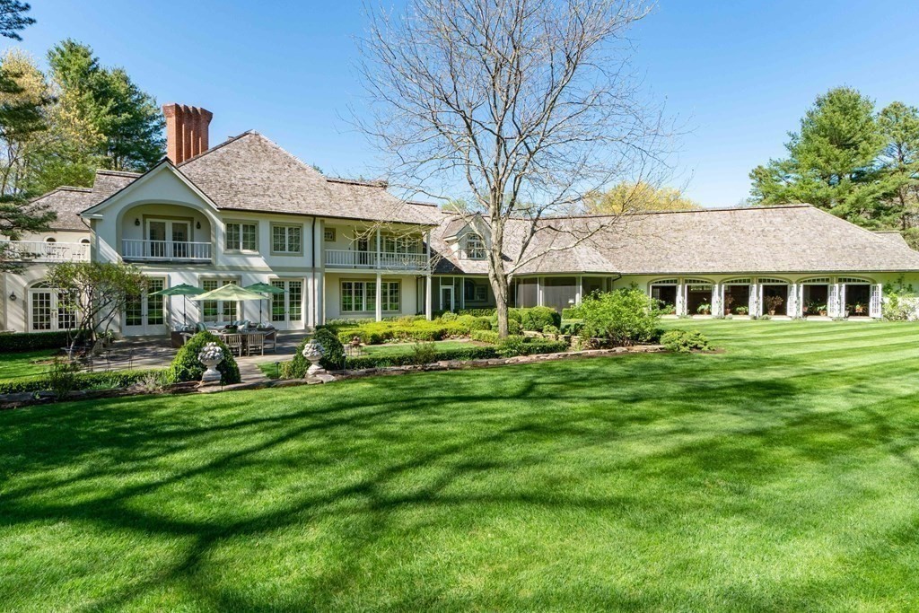 80 Ridgewood Road Attleboro, MA 02703 - Photo 21 of 35