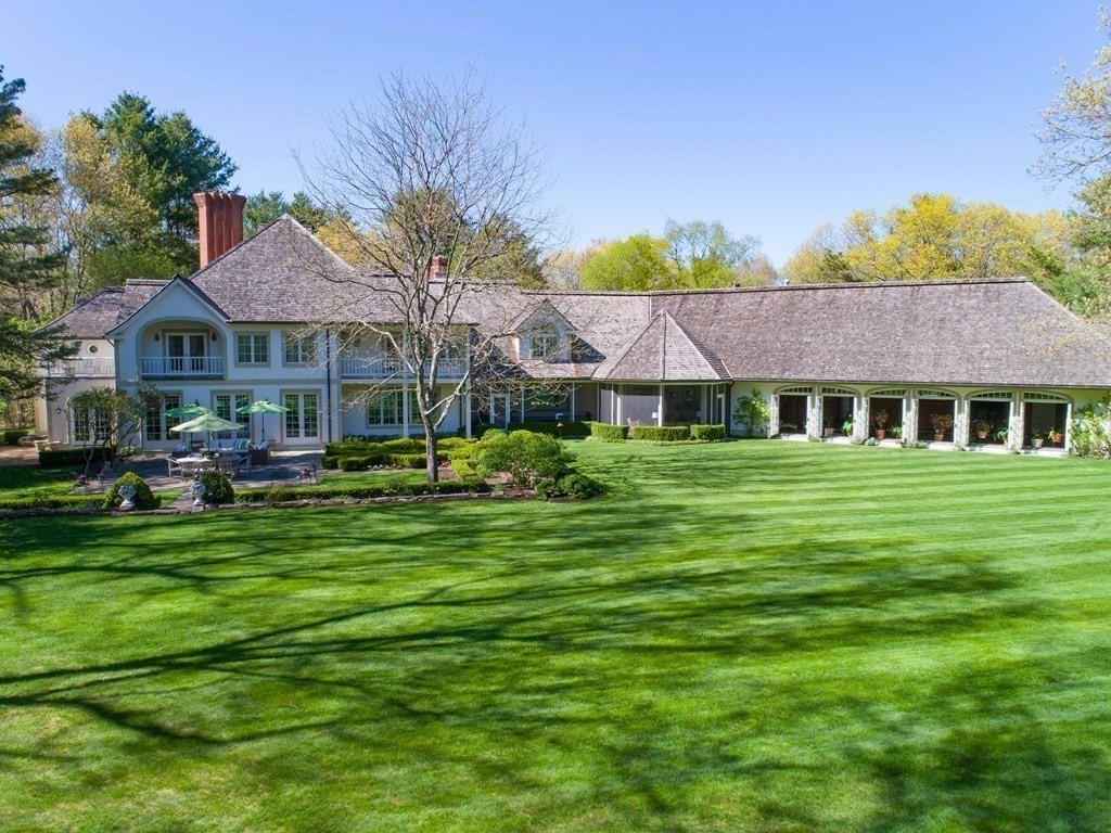 80 Ridgewood Road Attleboro, MA 02703 - Photo 4 of 35