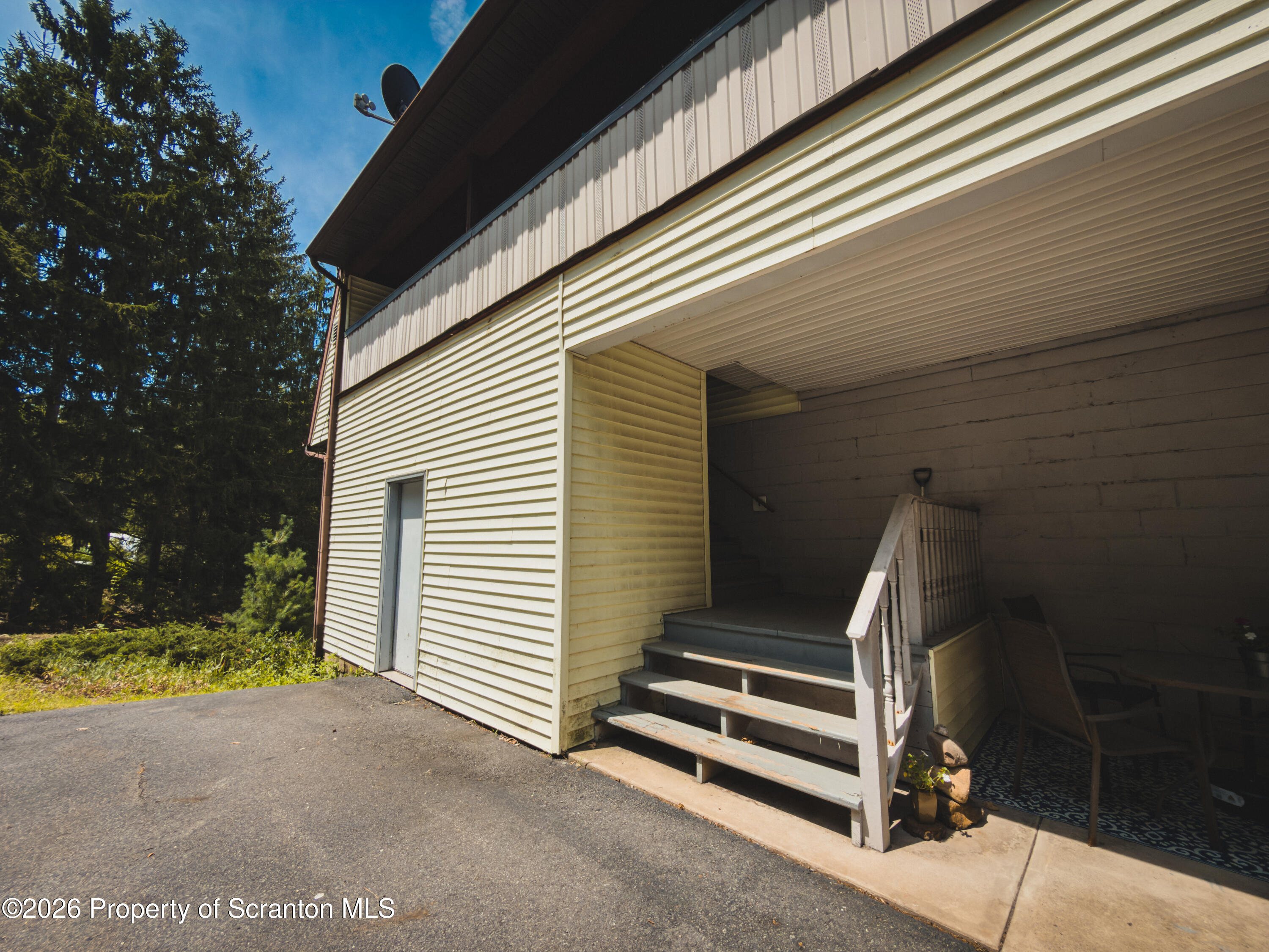 526 Langan Road, Unit A Pittston, PA 18640 - Photo 6 of 20 IMG_9469