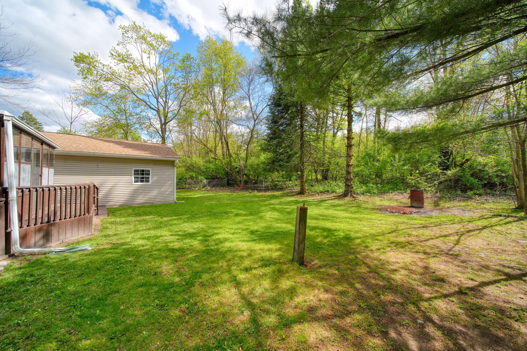 5140 Clinton Road Jackson, MI 49201 - Photo 15 of 45 14-web-or-mls-DSC00372_HDR