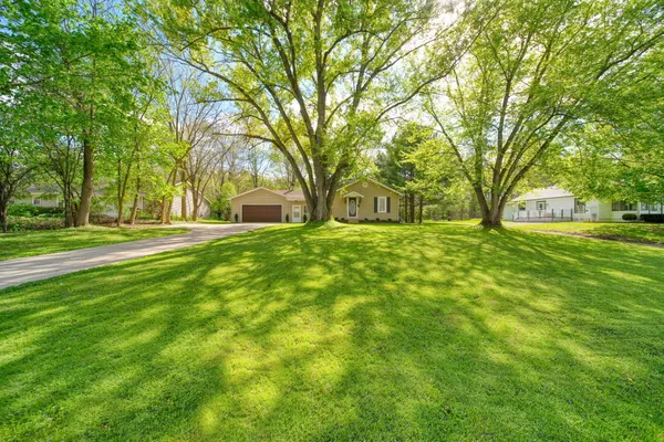 $229,900 | 5140 Clinton Road, Jackson, MI 49201