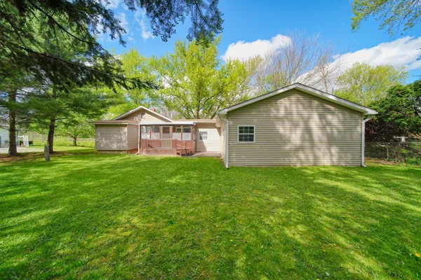 $229,900 | 5140 Clinton Road, Jackson, MI 49201