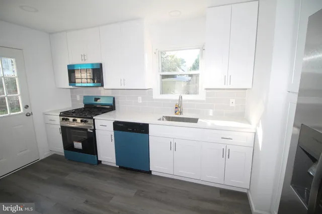 $470,000 | 5 Sandy Lane, Hamilton, NJ 08610