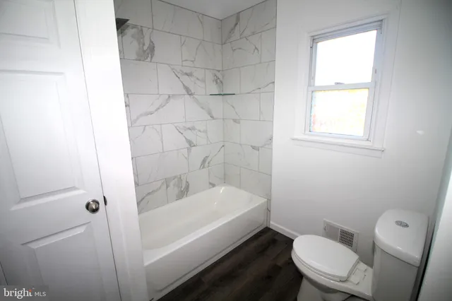 $470,000 | 5 Sandy Lane, Hamilton, NJ 08610