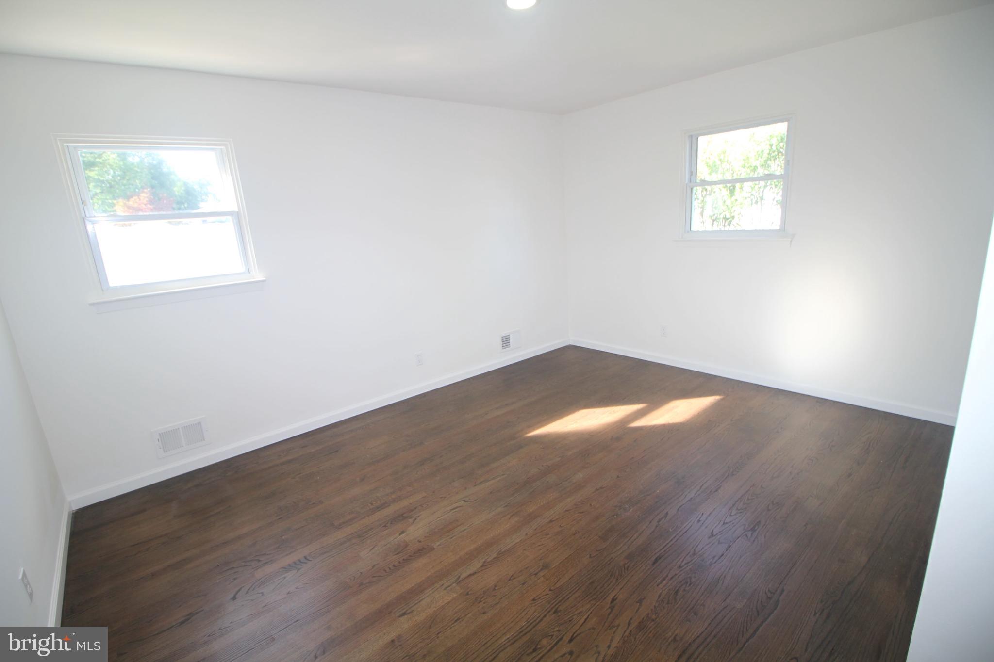 5 Sandy Lane Hamilton, NJ 08610 - Photo 17 of 30