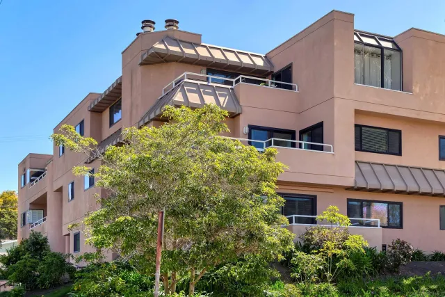 $1,150,000 | 1115 Pearl Street, Unit 1, La Jolla, CA 92037