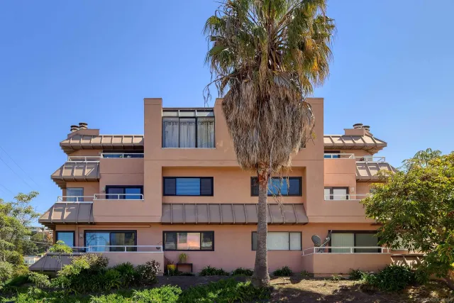 $1,150,000 | 1115 Pearl Street, Unit 1, La Jolla, CA 92037
