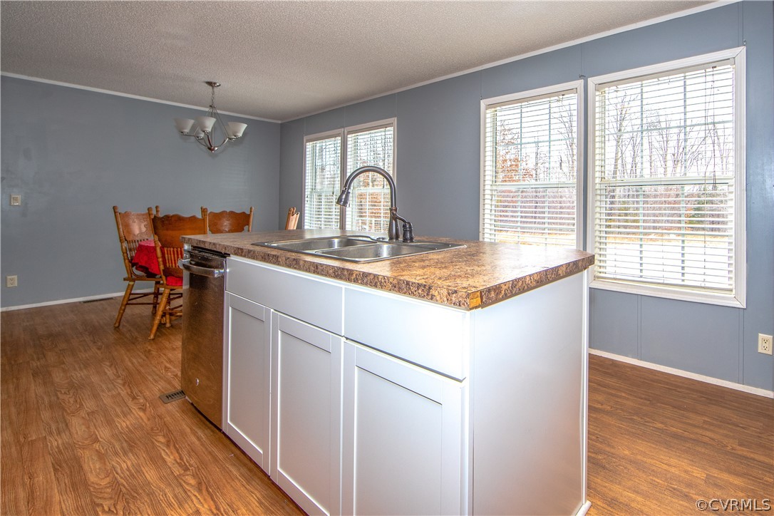 38 Bonbrook Creek Road Cumberland, VA 23040 - Photo 7 of 25 The kitchen also has a large center island.