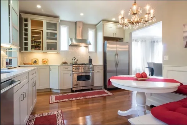 $5,000 | 76 Walden Street, Unit 2, Cambridge, MA 02140