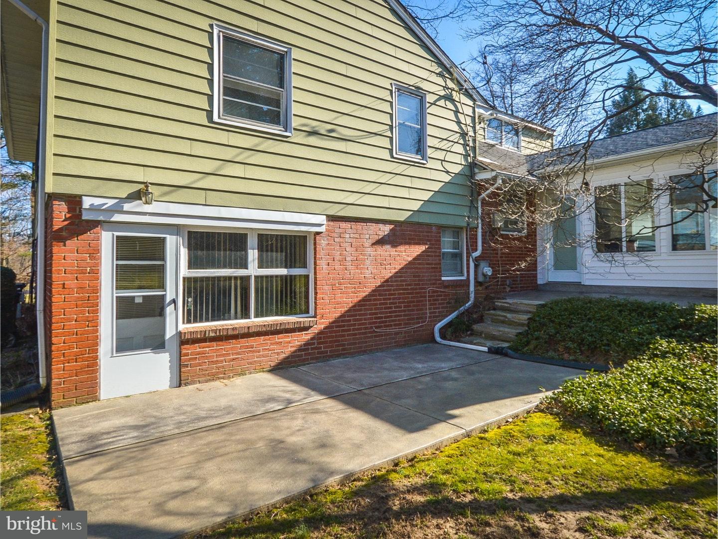 1220 Meinel Road Huntingdon Valley, PA 19006 - Photo 23 of 24 Patio