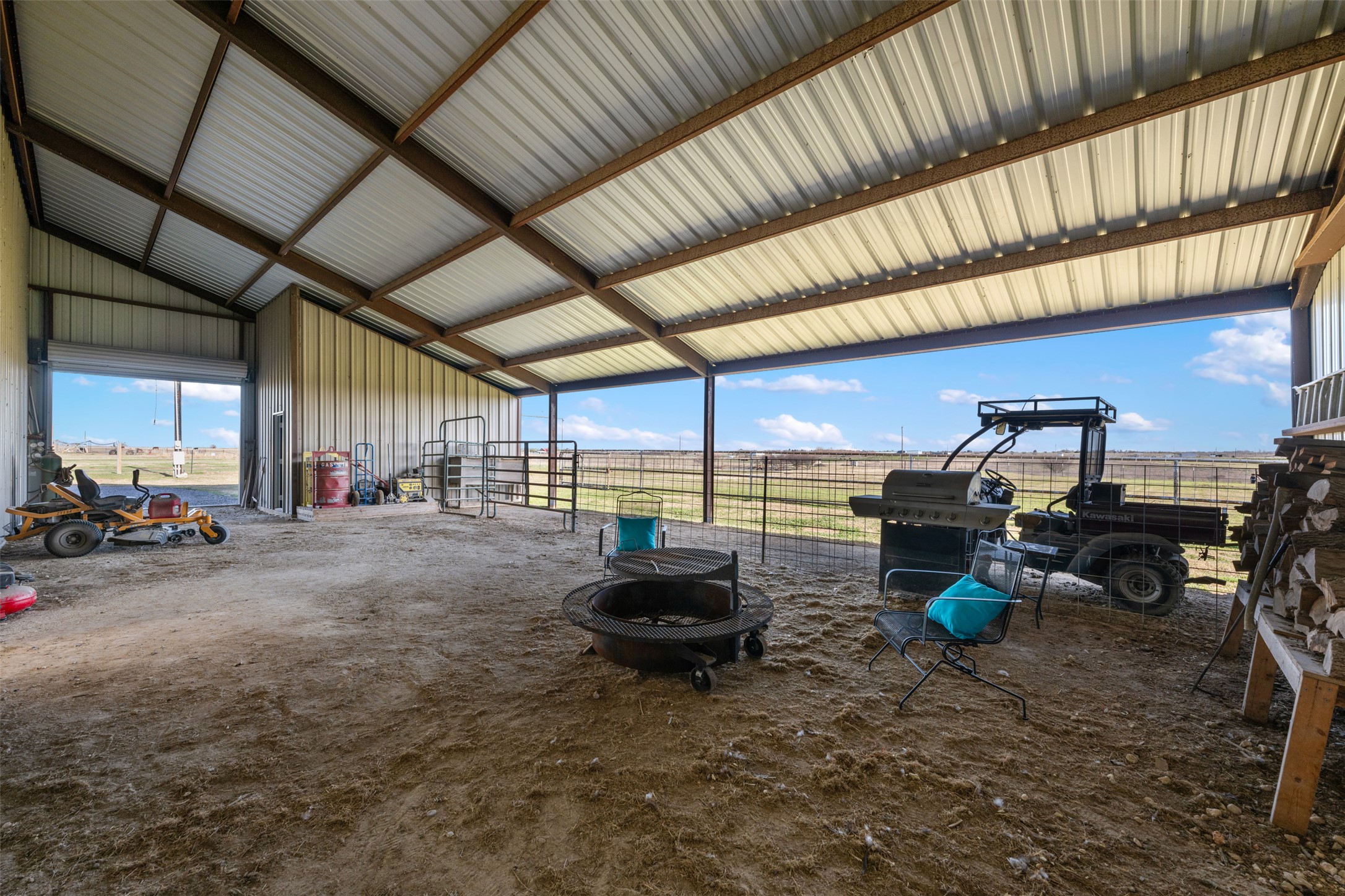 700 County Road 466 Elgin, TX 78621 - Photo 8 of 40