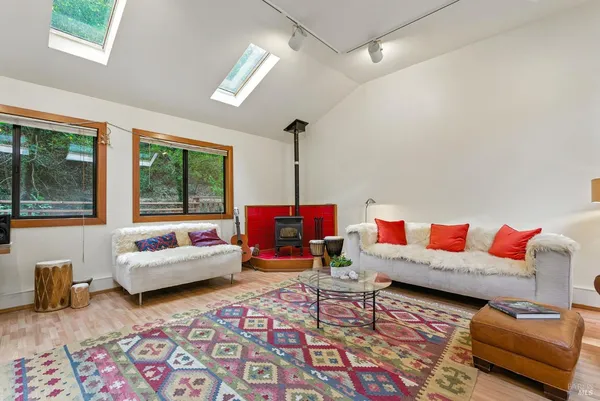 $1,839,000 | 7395 Sir Francis Drake Boulevard, Lagunitas, CA 94938