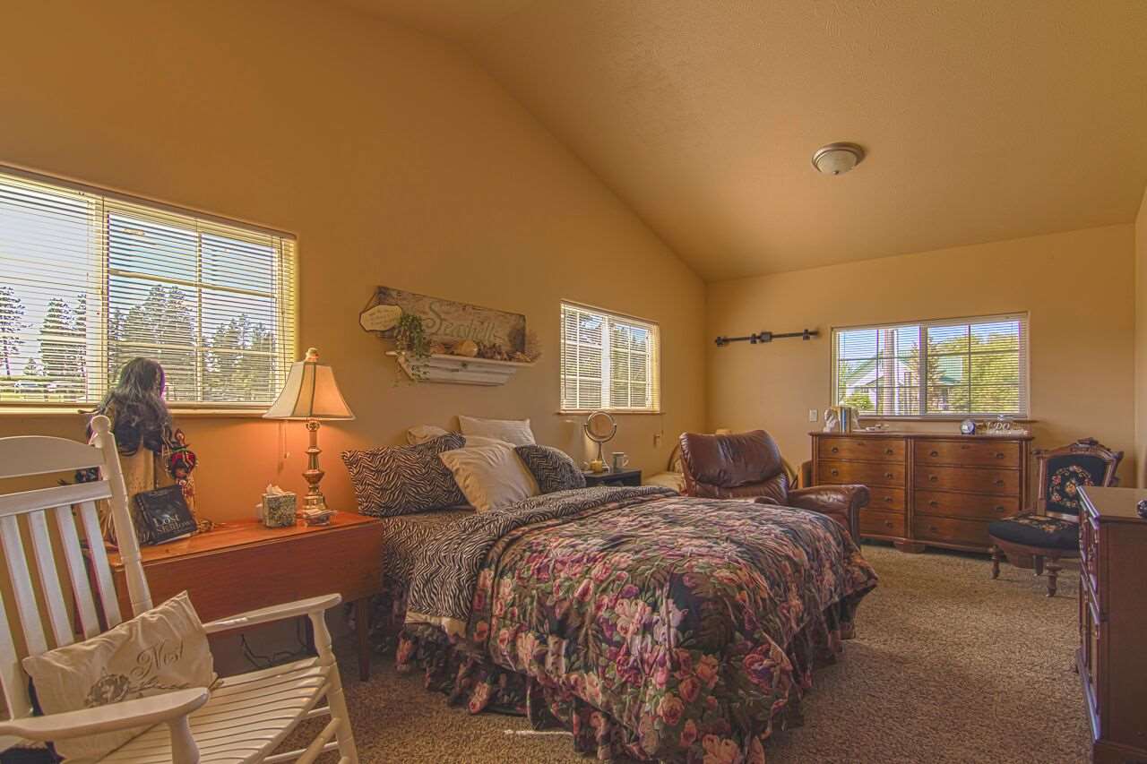 6412 East Oregon Road Elk, WA 99009 - Photo 6 of 20