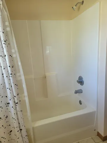 $798 | 311 5th Street South, Grove City, MN 56243