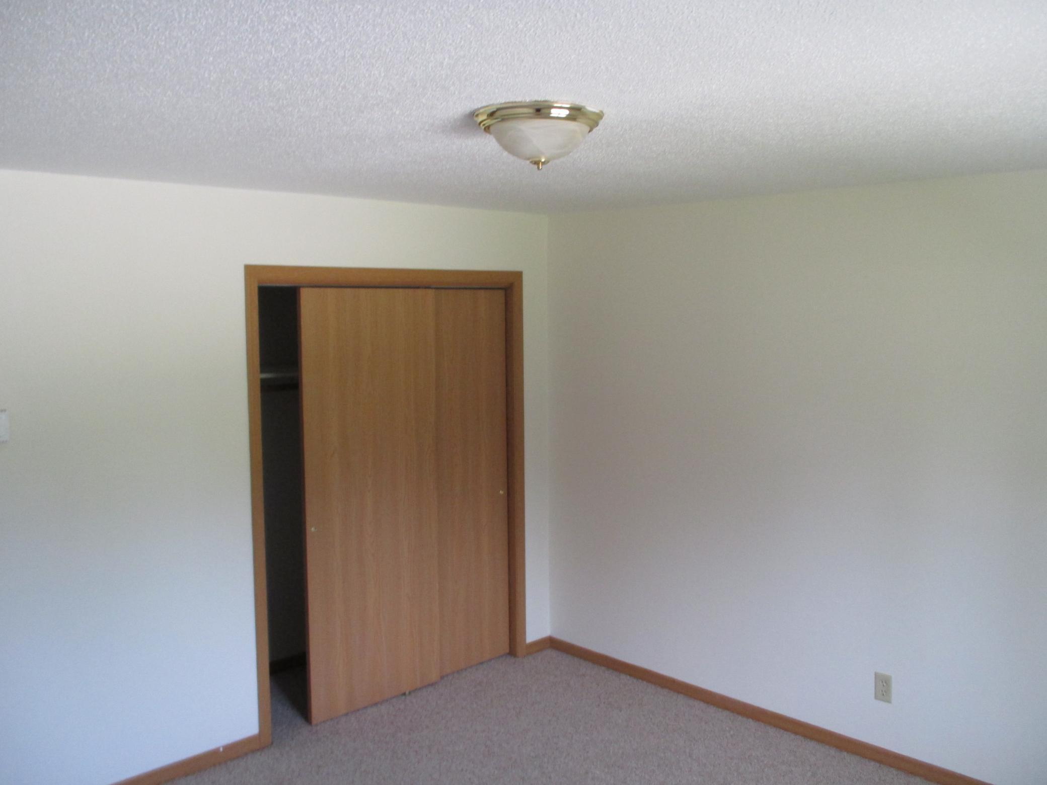 311 5th Street South Grove City, MN 56243 - Photo 7 of 15