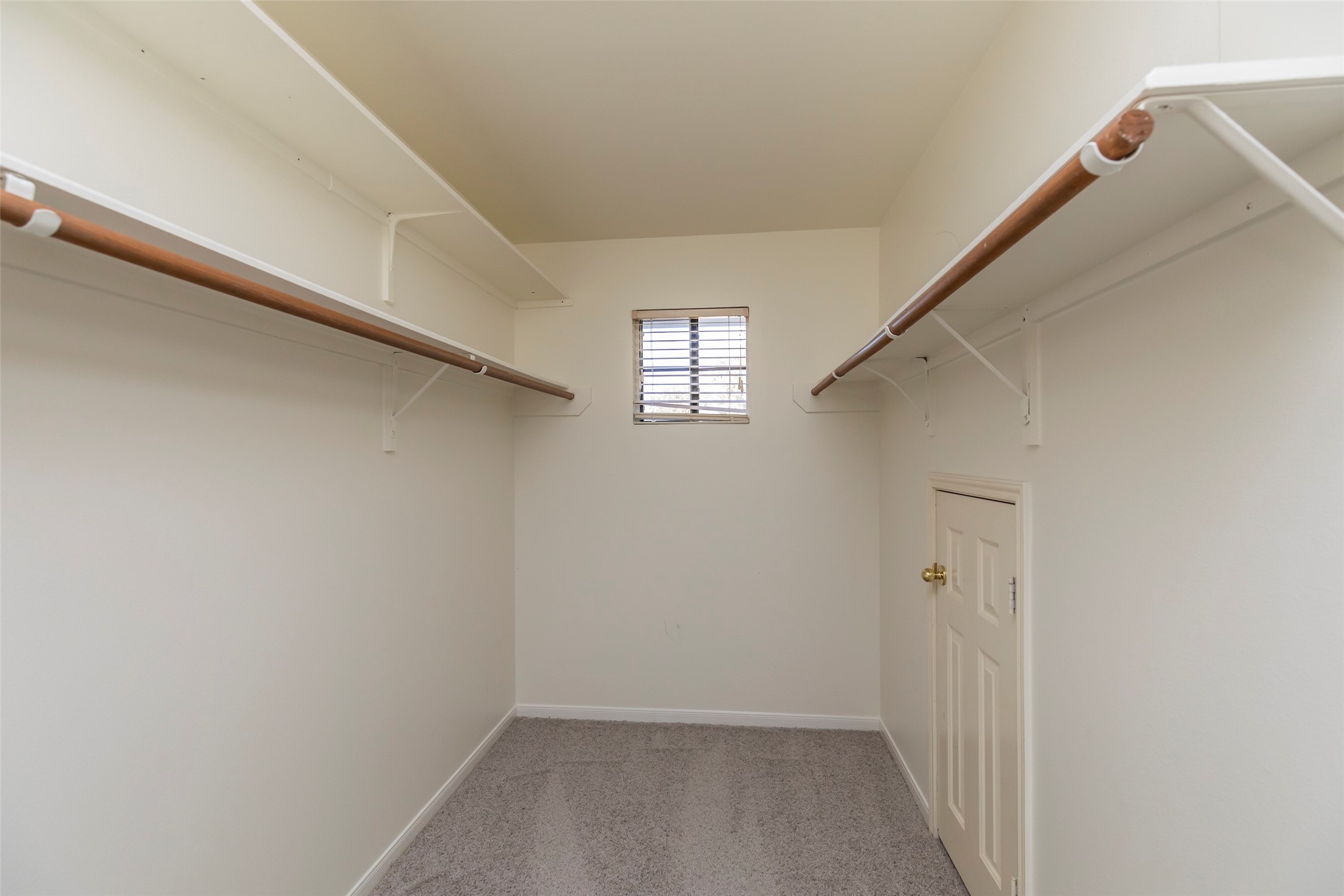 13110 Mills River Street Houston, TX 77070 - Photo 27 of 39 a view of an empty room