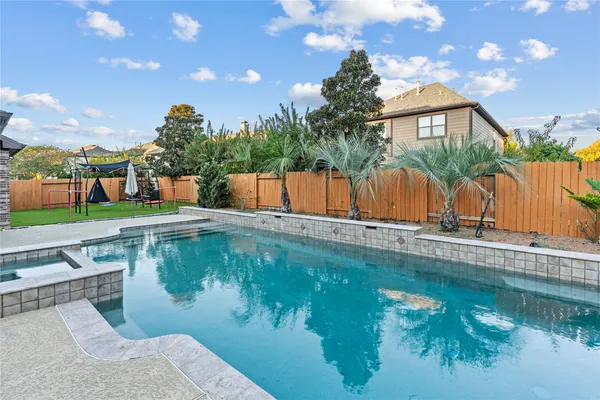 $850,000 | 4010 Skipping Falls Lane, Katy, TX 77494