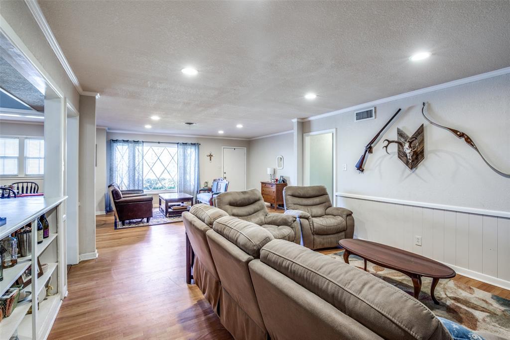 3928 Menzer Road Fort Worth, TX 76103 - Photo 22 of 25