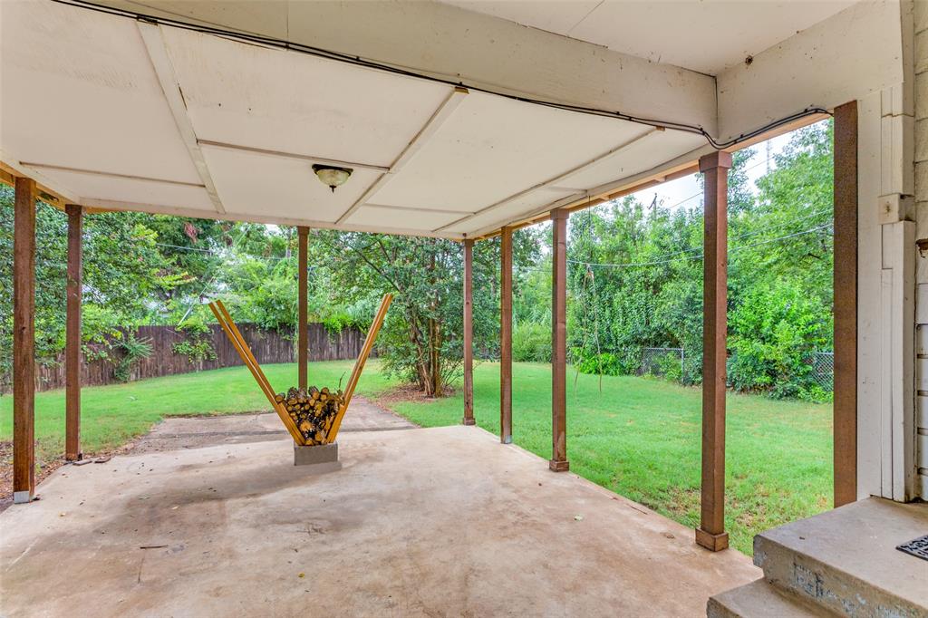 3928 Menzer Road Fort Worth, TX 76103 - Photo 23 of 25