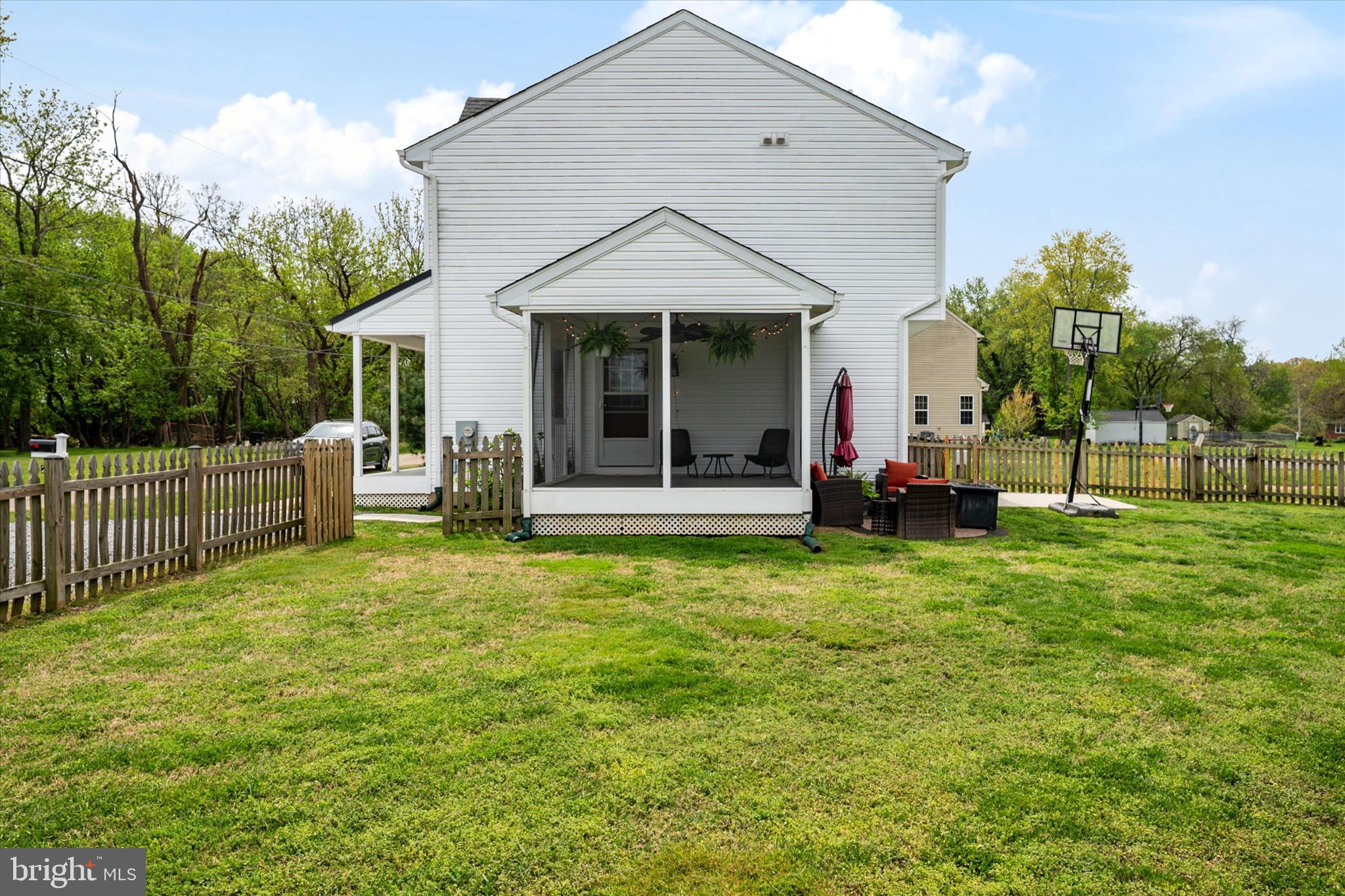 200 Newtown Road Chester, MD 21619 - Photo 36 of 50 a front view of a house with garden