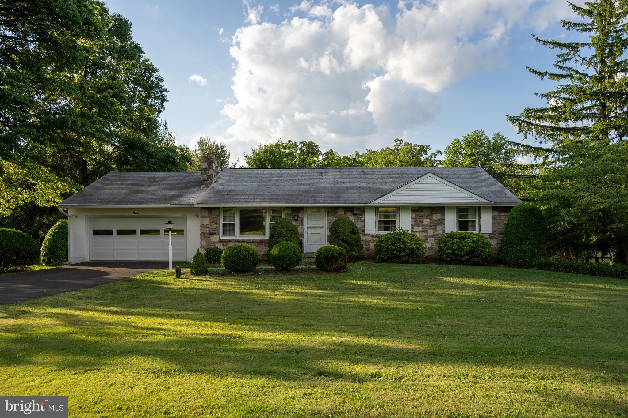 813 Church Road Hatfield, PA 19440 - Photo 2 of 20 Gallery Image 2