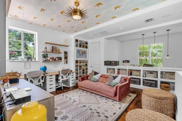 $5,600,000 | 7320 Southwest 79th Court, Miami, FL 33143