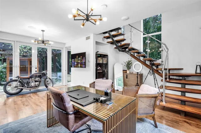 $5,600,000 | 7320 Southwest 79th Court, Miami, FL 33143