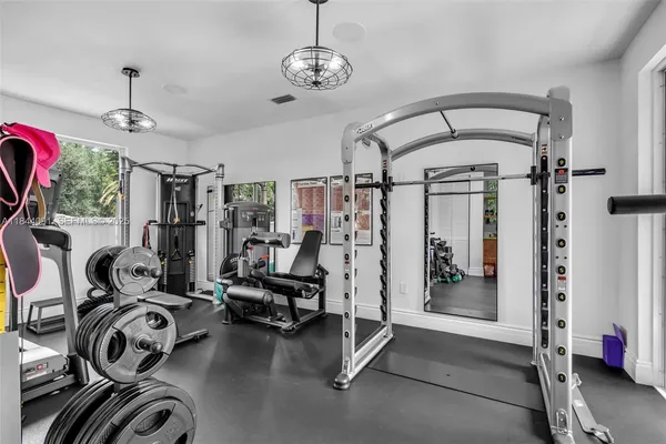 $5,600,000 | 7320 Southwest 79th Court, Miami, FL 33143