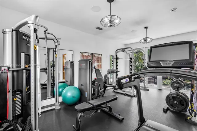 $5,600,000 | 7320 Southwest 79th Court, Miami, FL 33143