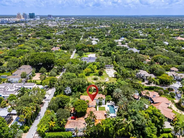 $5,600,000 | 7320 Southwest 79th Court, Miami, FL 33143