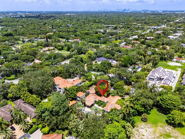 $5,600,000 | 7320 Southwest 79th Court, Miami, FL 33143