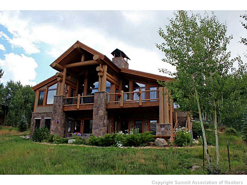 2560 Hunter's Knob Road Silverthorne, CO 80498 - Photo 21 of 25 Exterior Back.