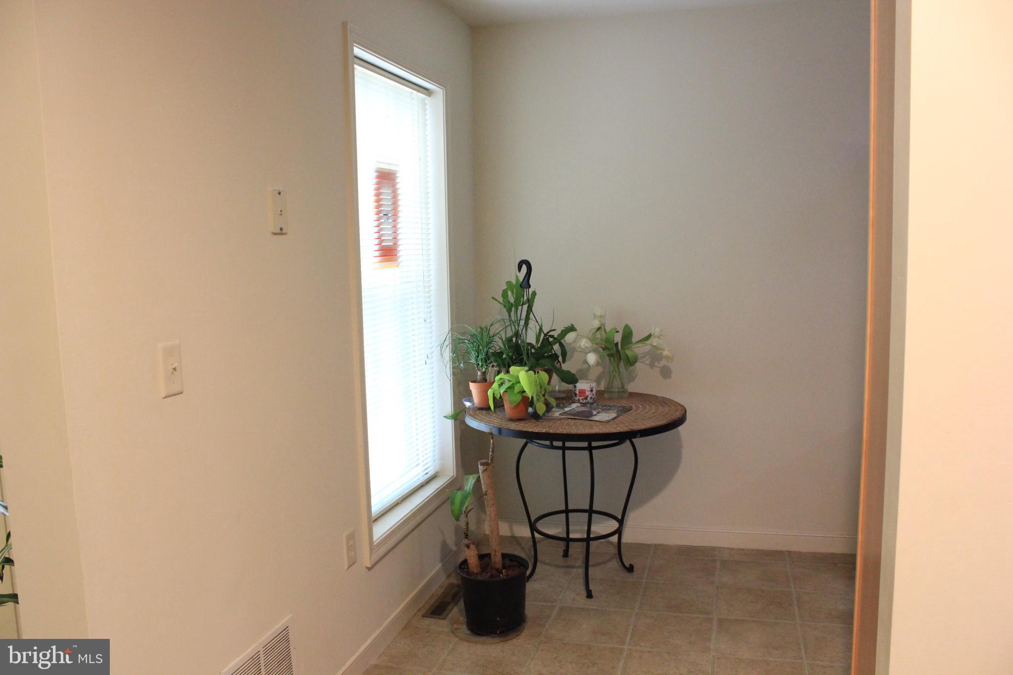 48 Harvest Road, Unit 3 Lancaster, PA 17602 - Photo 8 of 34