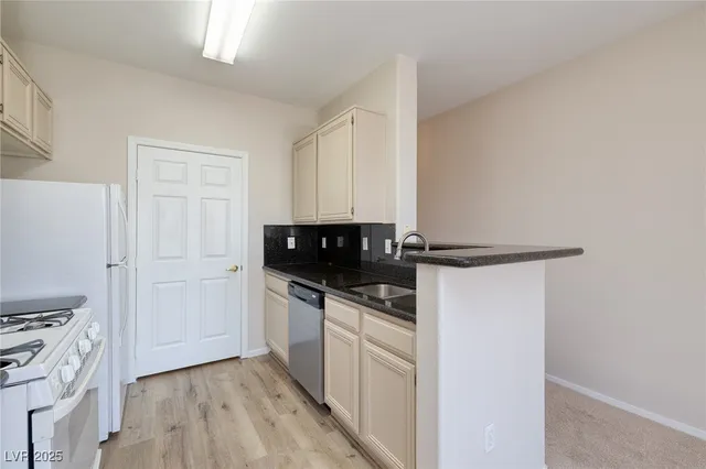 $199,000 | 7159 South Durango Drive, Unit 310, Las Vegas, NV 89113