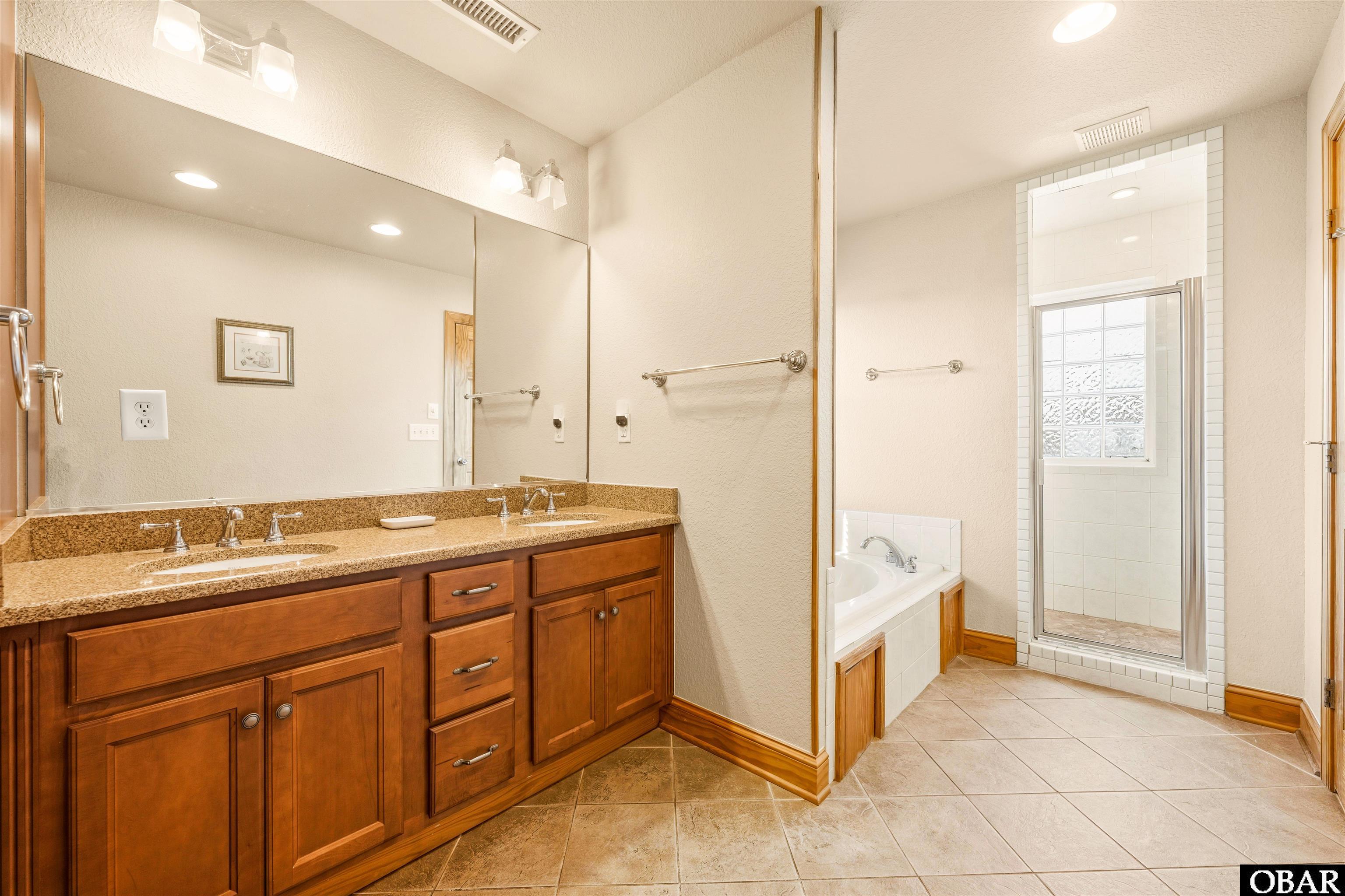 2390 Sandfiddler Road, Unit 5 Corolla, NC 27927 - Photo 15 of 43