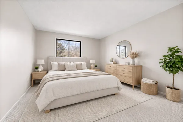 $164,900 | 7601 West 101st Street, Unit 215, Bloomington, MN 55438