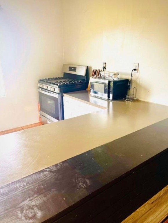 290 Pebblestone Road Dale, TX 78616 - Photo 5 of 10 a living room with furniture