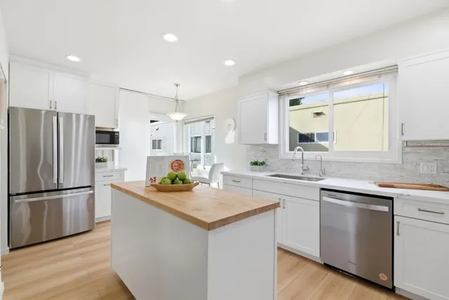 $1,798,888 | 229 North Humboldt Street, San Mateo, CA 94401