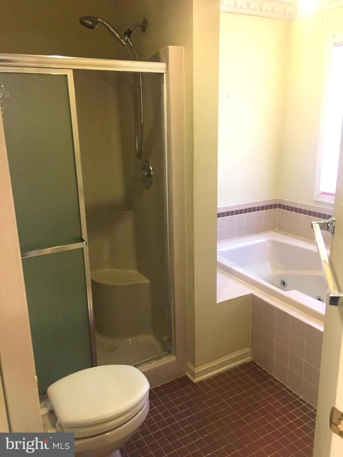 3900 Church Road Manchester, MD 21102 - Photo 14 of 20 Bath (Master)