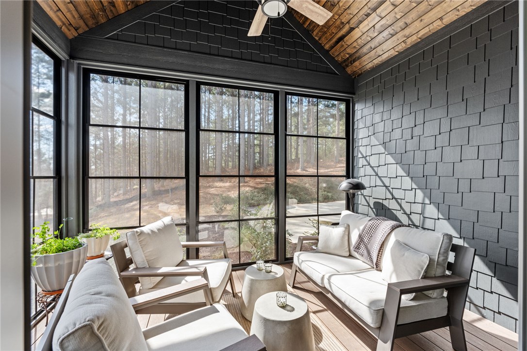 109 Sunrise Ridge Sunset, SC 29685 - Photo 14 of 41