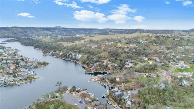 a view of a playground with basketball court