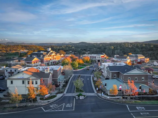 $429,999 | 4833 Pueblo Trail, Unit 7, Copperopolis, CA 95228