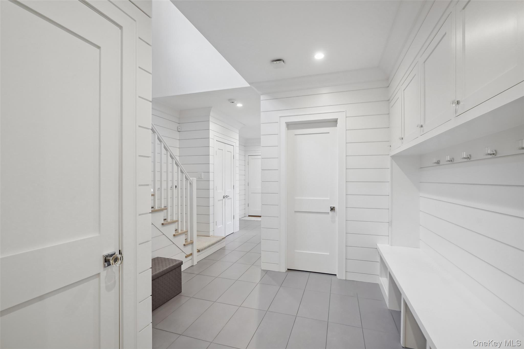 25 Hunt Place Rye, NY 10580 - Photo 13 of 44 a bathroom with a shower and closet