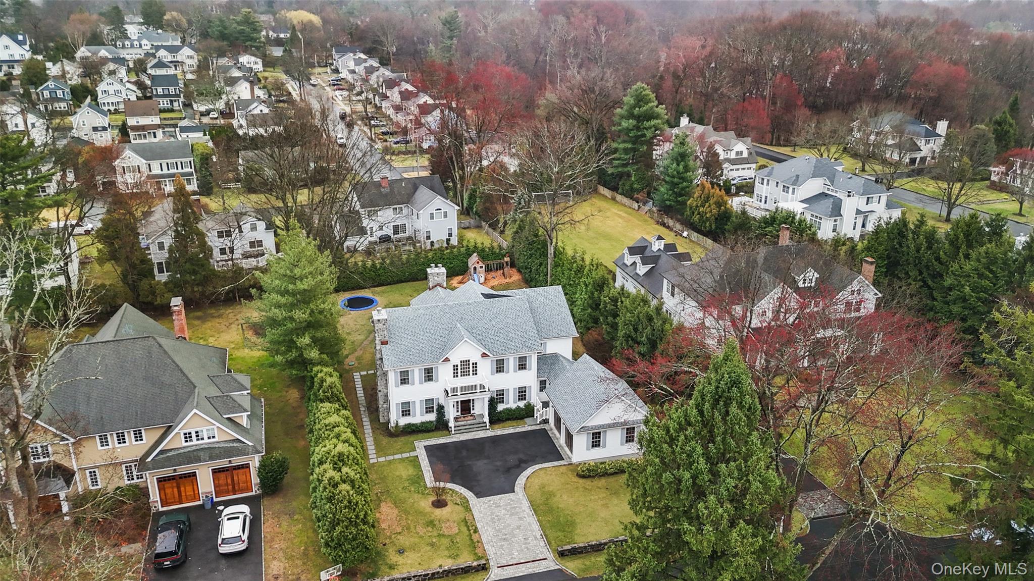 25 Hunt Place Rye, NY 10580 - Photo 33 of 44 an aerial view of residential houses with outdoor space
