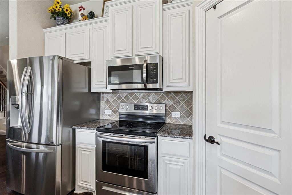 2425 Moon Dance Lane Midlothian, TX 76065 - Photo 13 of 25