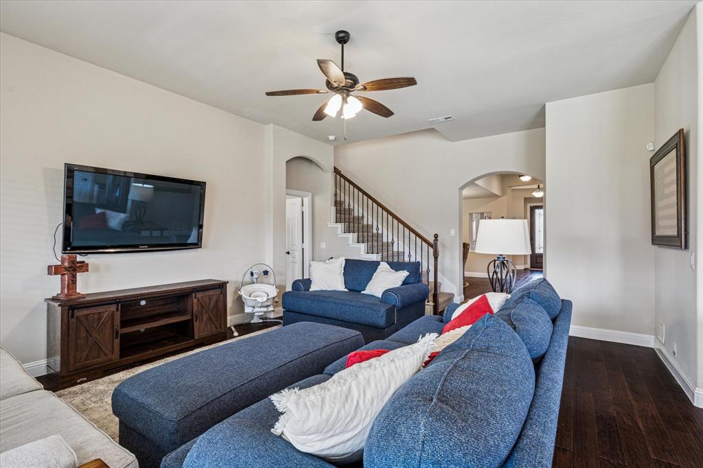 2425 Moon Dance Lane Midlothian, TX 76065 - Photo 8 of 25