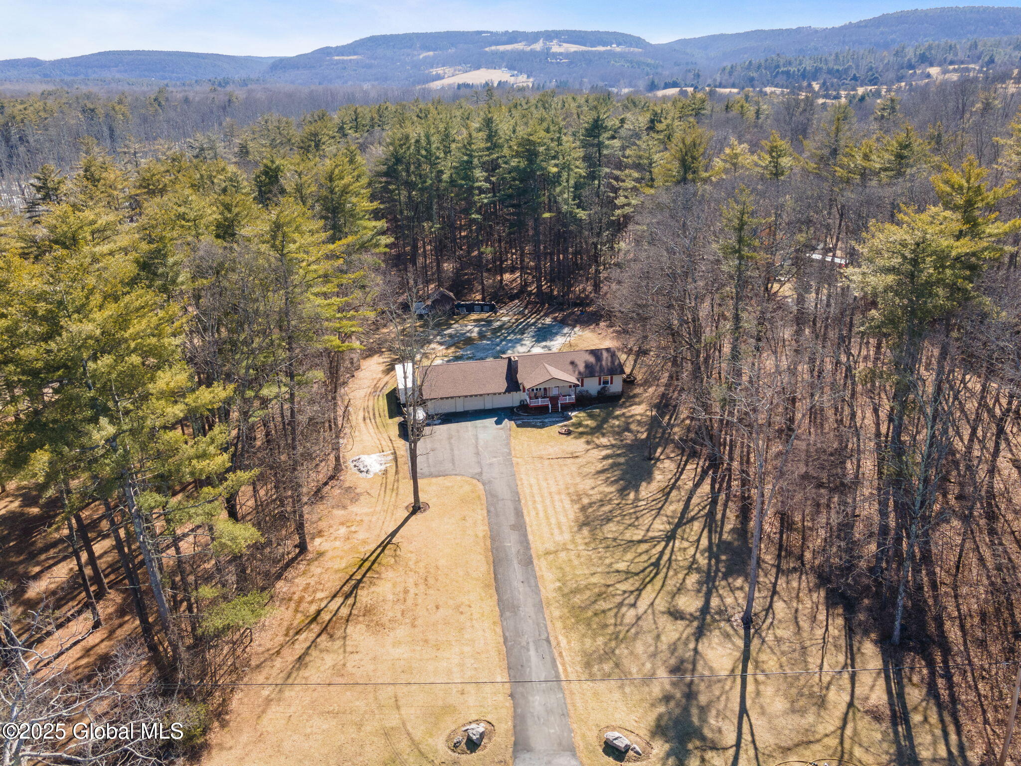 238 Tompkins Road Coeymans, NY 12143 - Photo 2 of 39 2-238TompkinsRd_02